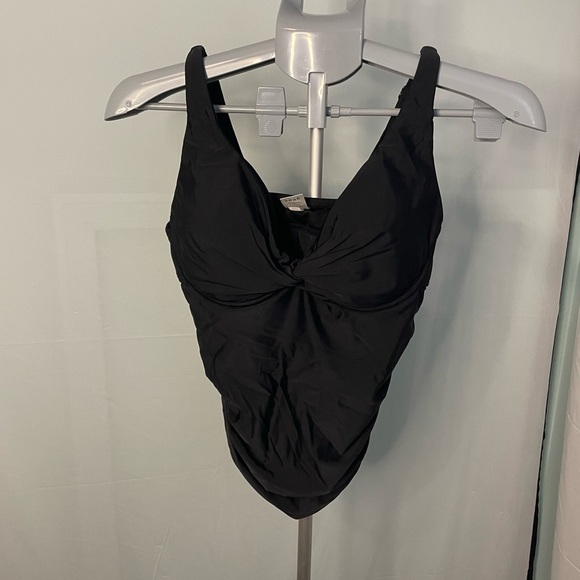 Venus black Tankini swim‎ top size 10 - Picture 1 of 7